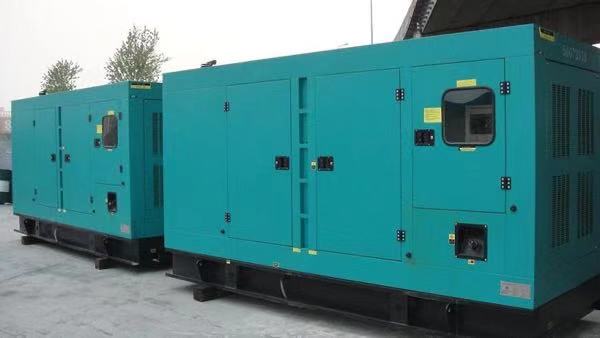 长兴康明斯400kw大型柴油二手发电机组